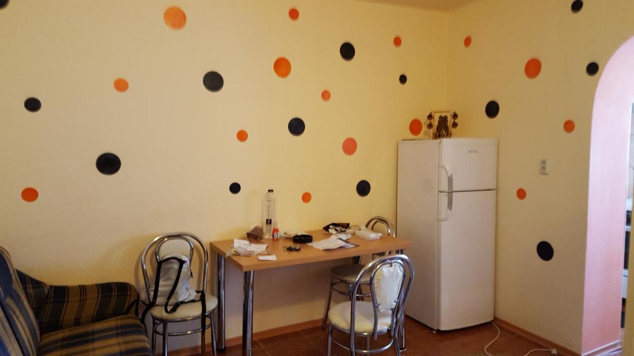 Apartament Cu 2 Camere Spatioase In Centrul Orasului - Andrei Brăila Exteriör bild